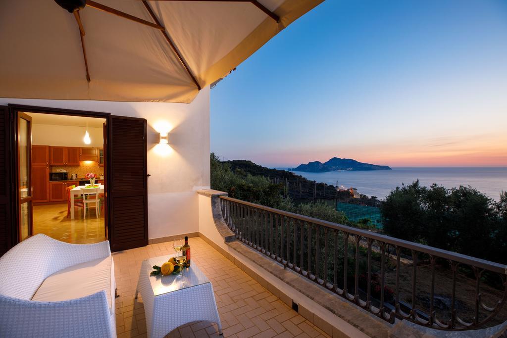 Apartmán Il Nido Del Gabbiano Massa Lubrense Exteriér fotografie